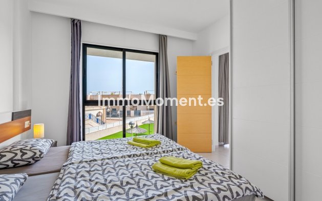 Resale - Apartment - Orihuela - La Zenia