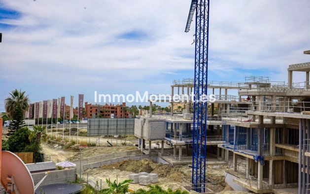Resale - Apartment - Estepona - Estepona Centro
