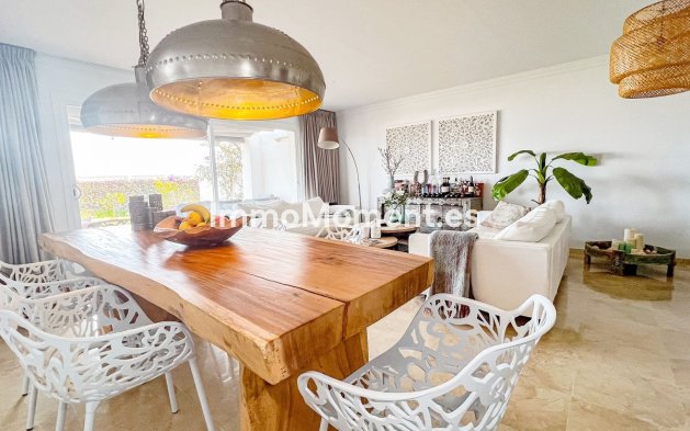 Reventa - Apartamento - Marbella - La Mairena