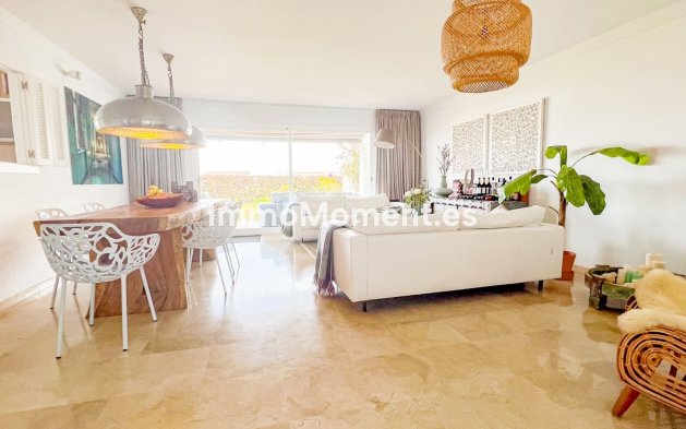 Reventa - Apartamento - Marbella - La Mairena