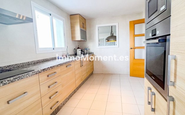 Reventa - Apartamento - Marbella - La Mairena