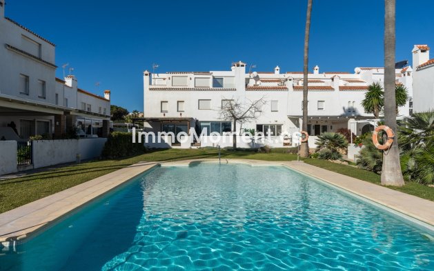 Revente - Maison mitoyenne - Casares - Casares Centro
