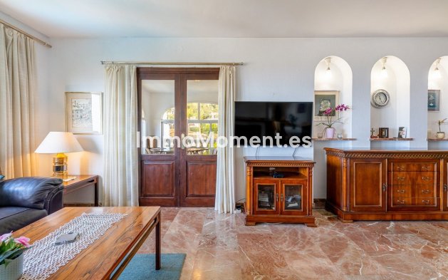 Revente - Villa - Benalmadena - Benalmadena Centro