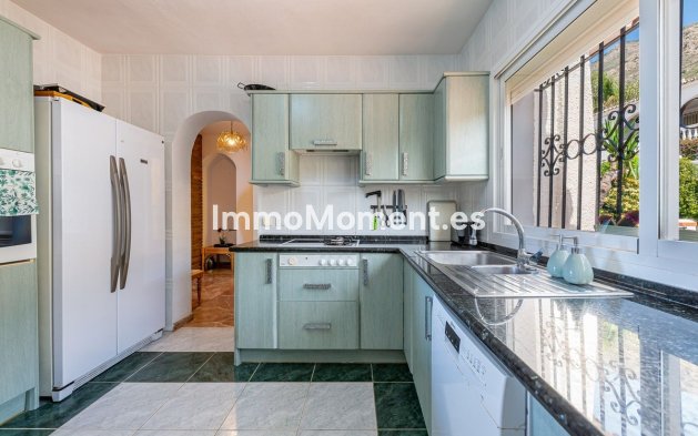 Revente - Villa - Benalmadena - Benalmadena Centro