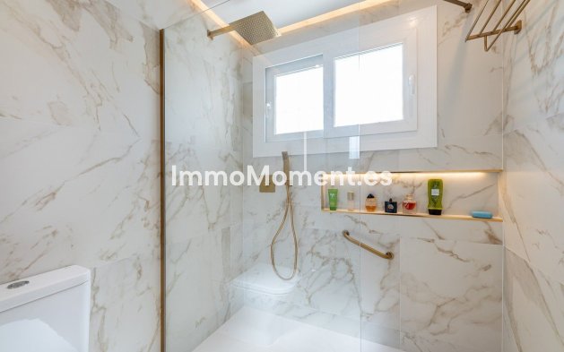 Revente - Villa - Benalmadena - Benalmadena Centro