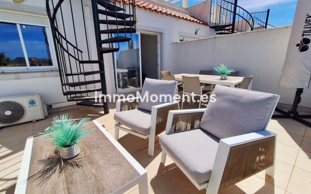 Resale - Apartment - Casares - Doña Julia