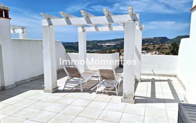 Resale - Apartment - Casares - Doña Julia