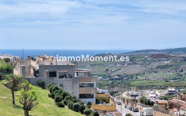 Resale - Apartment - Casares - Doña Julia