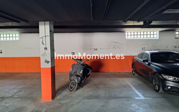 Resale - Apartment - Casares - Doña Julia