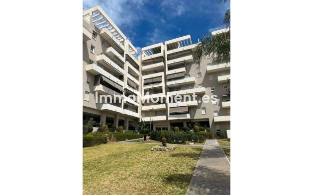 Wiederverkauf - Wohnung - Marbella - Nueva Andalucía