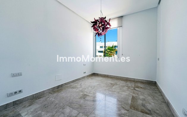 Reventa - Adosado - Marbella - Río Real