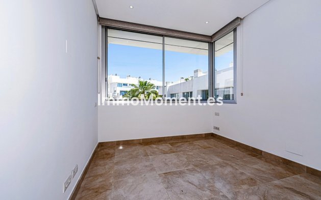 Reventa - Adosado - Marbella - Río Real