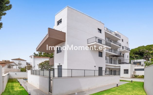 Resale - Apartment - Torremolinos - Montemar