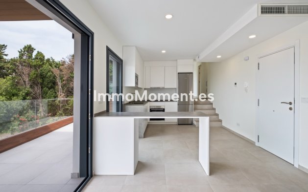 Resale - Apartment - Torremolinos - Montemar