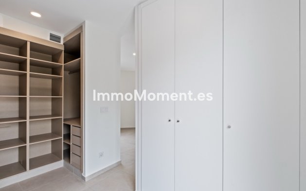 Resale - Apartment - Torremolinos - Montemar