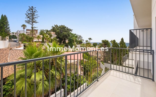 Resale - Apartment - Torremolinos - Montemar