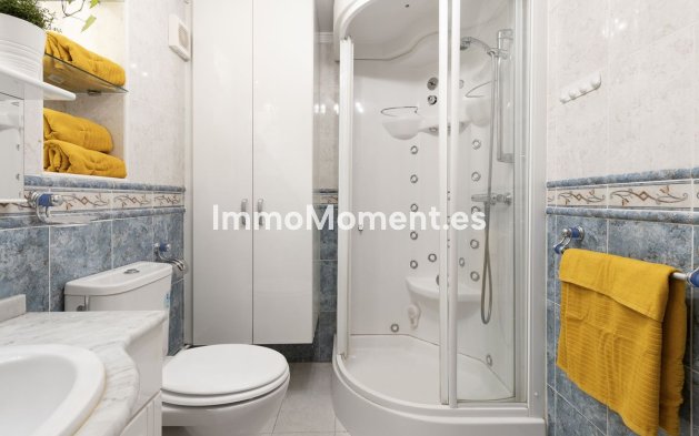 Resale - Apartment - Fuengirola - Fuengirola Centro