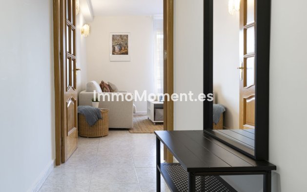Resale - Apartment - Fuengirola - Fuengirola Centro