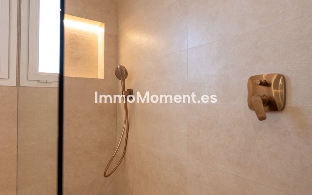 Wiederverkauf - Wohnung - Marbella - Nueva Andalucía