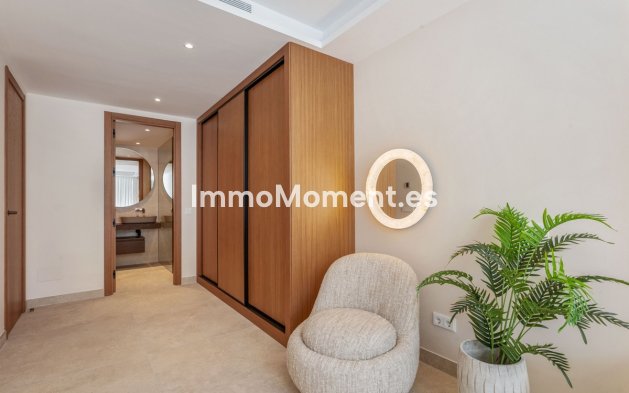 Wiederverkauf - Wohnung - Marbella - Nueva Andalucía