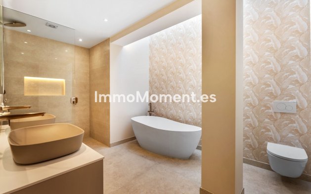 Wiederverkauf - Wohnung - Marbella - Nueva Andalucía