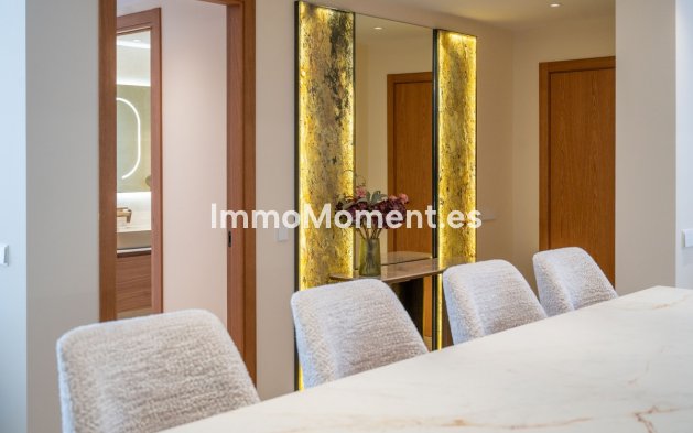 Wiederverkauf - Wohnung - Marbella - Nueva Andalucía