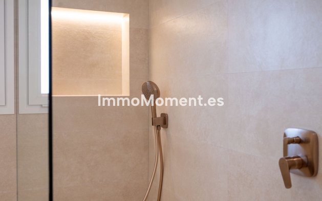 Wiederverkauf - Wohnung - Marbella - Nueva Andalucía