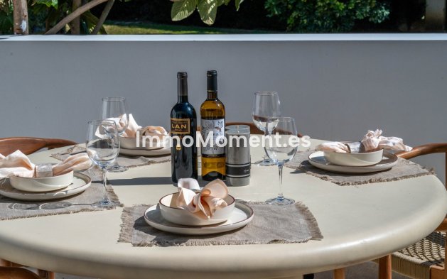Wiederverkauf - Wohnung - Marbella - Nueva Andalucía