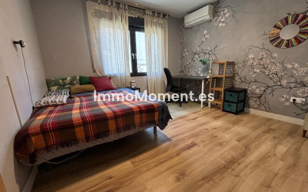 Resale - Apartment - Denia - Denia Centro