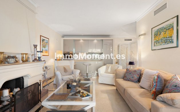 Wiederverkauf - Wohnung - Marbella - Nueva Andalucía