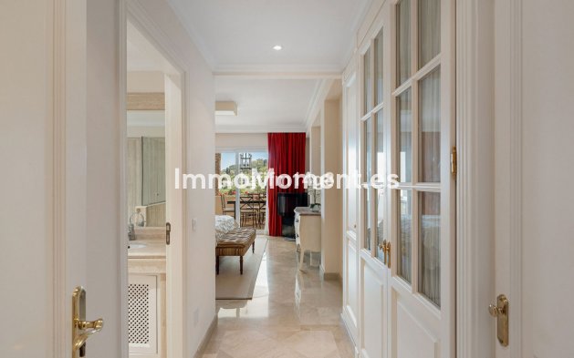 Wiederverkauf - Wohnung - Marbella - Nueva Andalucía