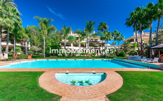 Wiederverkauf - Wohnung - Marbella - Nueva Andalucía