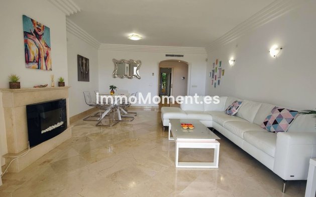 Resale - Apartment - Casares - Casares Centro