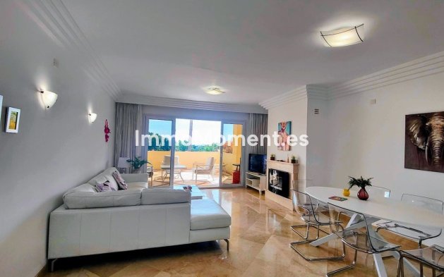 Resale - Apartment - Casares - Casares Centro