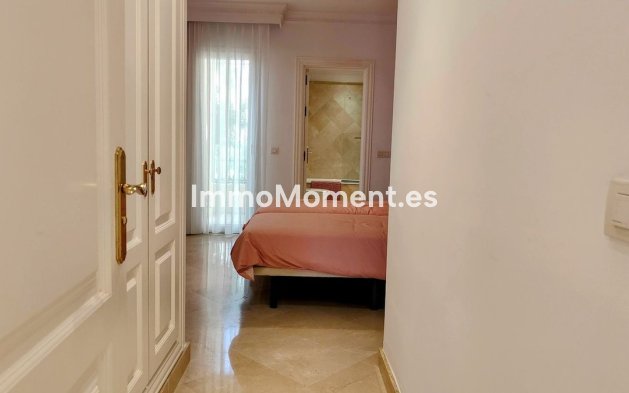Resale - Apartment - Casares - Casares Centro