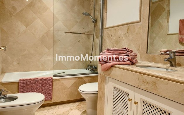Resale - Apartment - Casares - Casares Centro