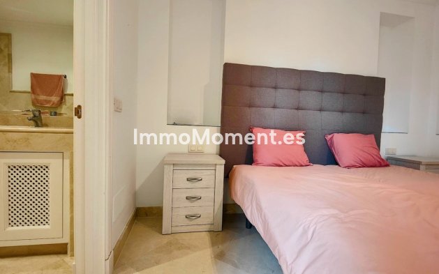 Resale - Apartment - Casares - Casares Centro