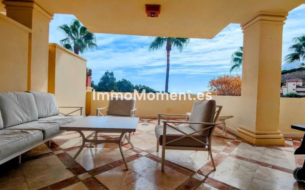 Resale - Apartment - Casares - Casares Centro
