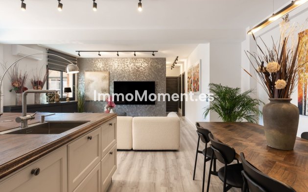 Resale - Apartment - Fuengirola - Fuengirola Centro