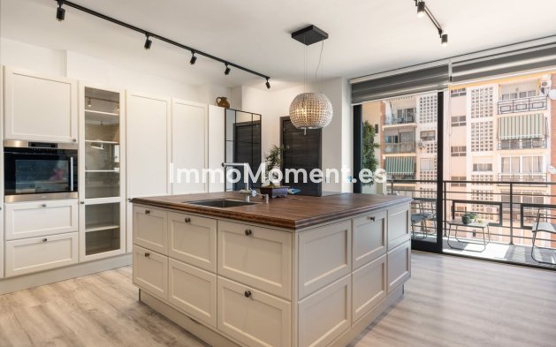 Resale - Apartment - Fuengirola - Fuengirola Centro
