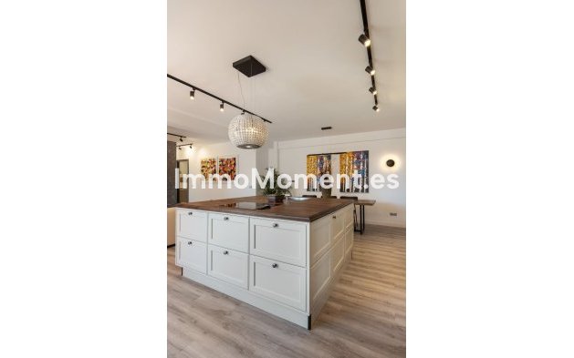 Resale - Apartment - Fuengirola - Fuengirola Centro
