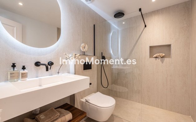 Resale - Apartment - Benahavís - La Quinta