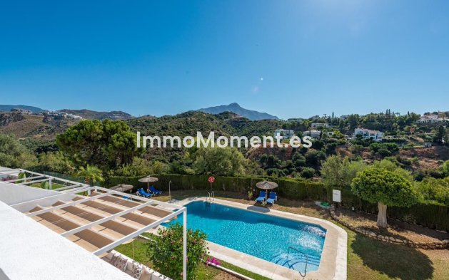 Resale - Apartment - Benahavís - La Quinta
