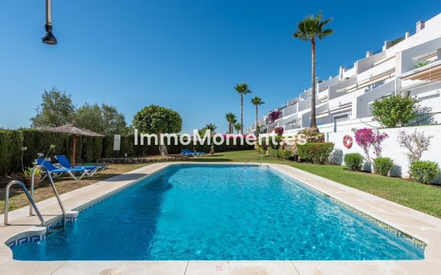 Resale - Apartment - Benahavís - La Quinta