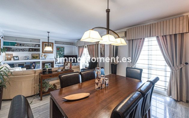 Resale - Apartment - Fuengirola - Los Pacos