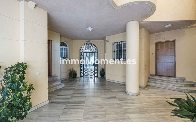 Resale - Apartment - Fuengirola - Los Pacos