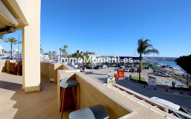 Resale - Apartment - Estepona - Estepona Centro