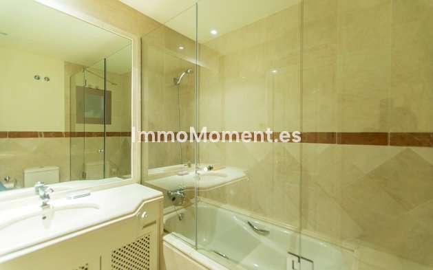 Resale - Apartment - Marbella - Marbella Centro