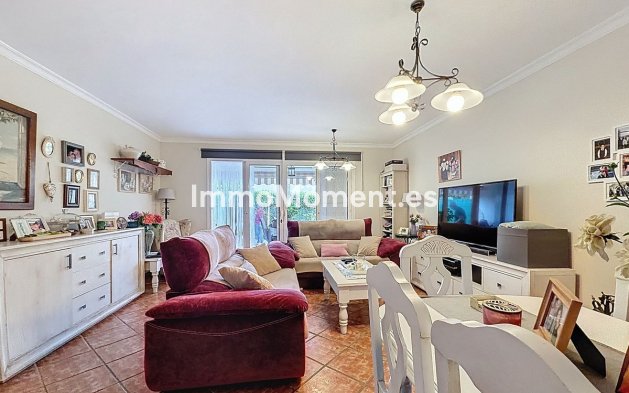 Bestaande woning - Geschakelde woning - Marbella - Nagüeles
