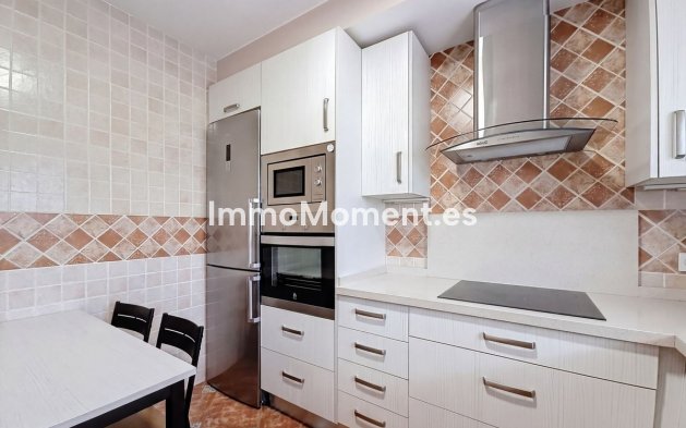 Bestaande woning - Geschakelde woning - Marbella - Nagüeles